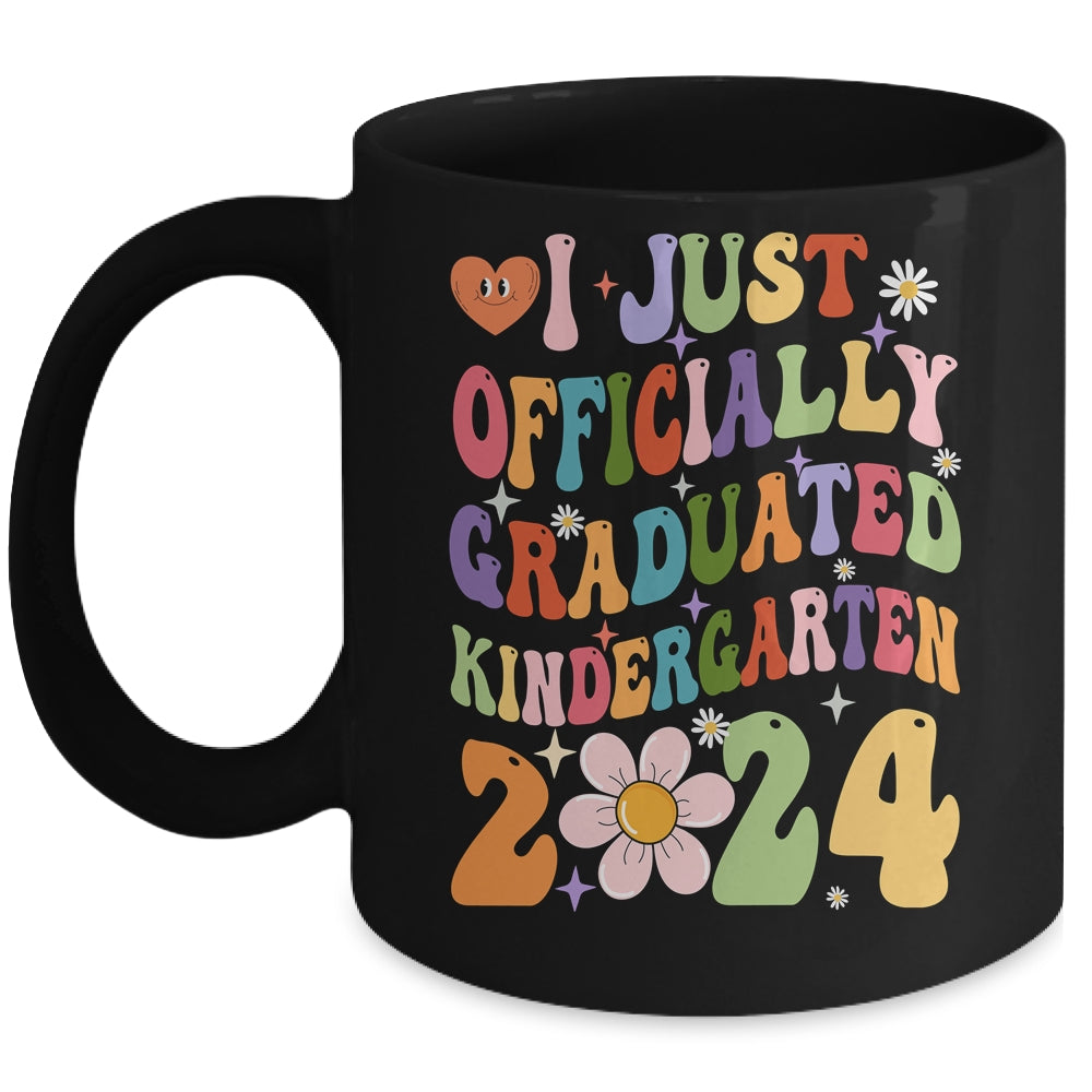 I Officially Graduated Kindergarten Class Of 2024 Graduation Mug | siriusteestore