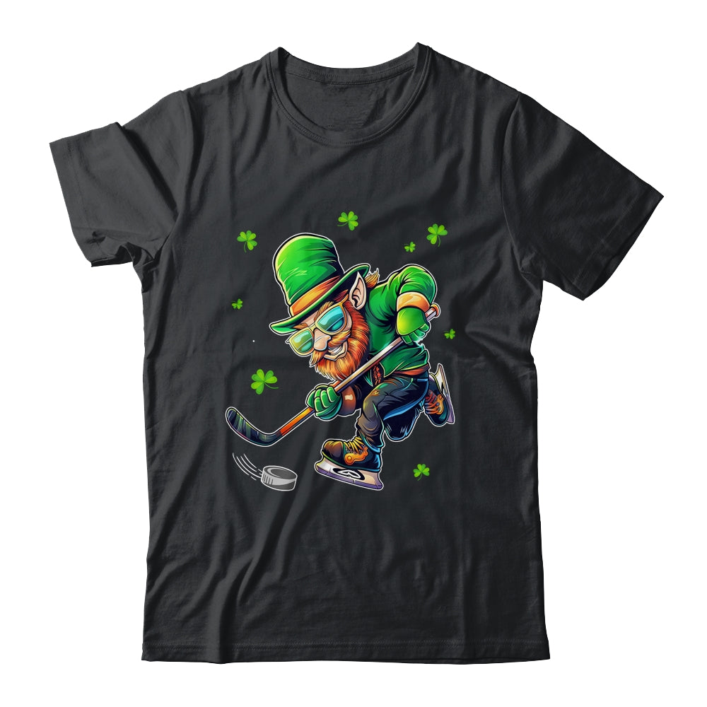 Leprechaun Playing Hockey St Patricks Day Sport Mens Boys Shirt & Hoodie | siriusteestore