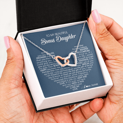 Interlocking Hearts Necklace | Personalized To My Beautiful Bonus Daughter Necklace Need A Hug Just Hold This Stepdaughter Pendant Jewelry Birthday Christmas Customized Gift Box Message Card | siriusteestore