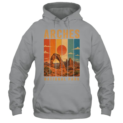 Arches National Park Utah Usa Outdoor Vintage Hiking Shirt & Tank Top | siriusteestore