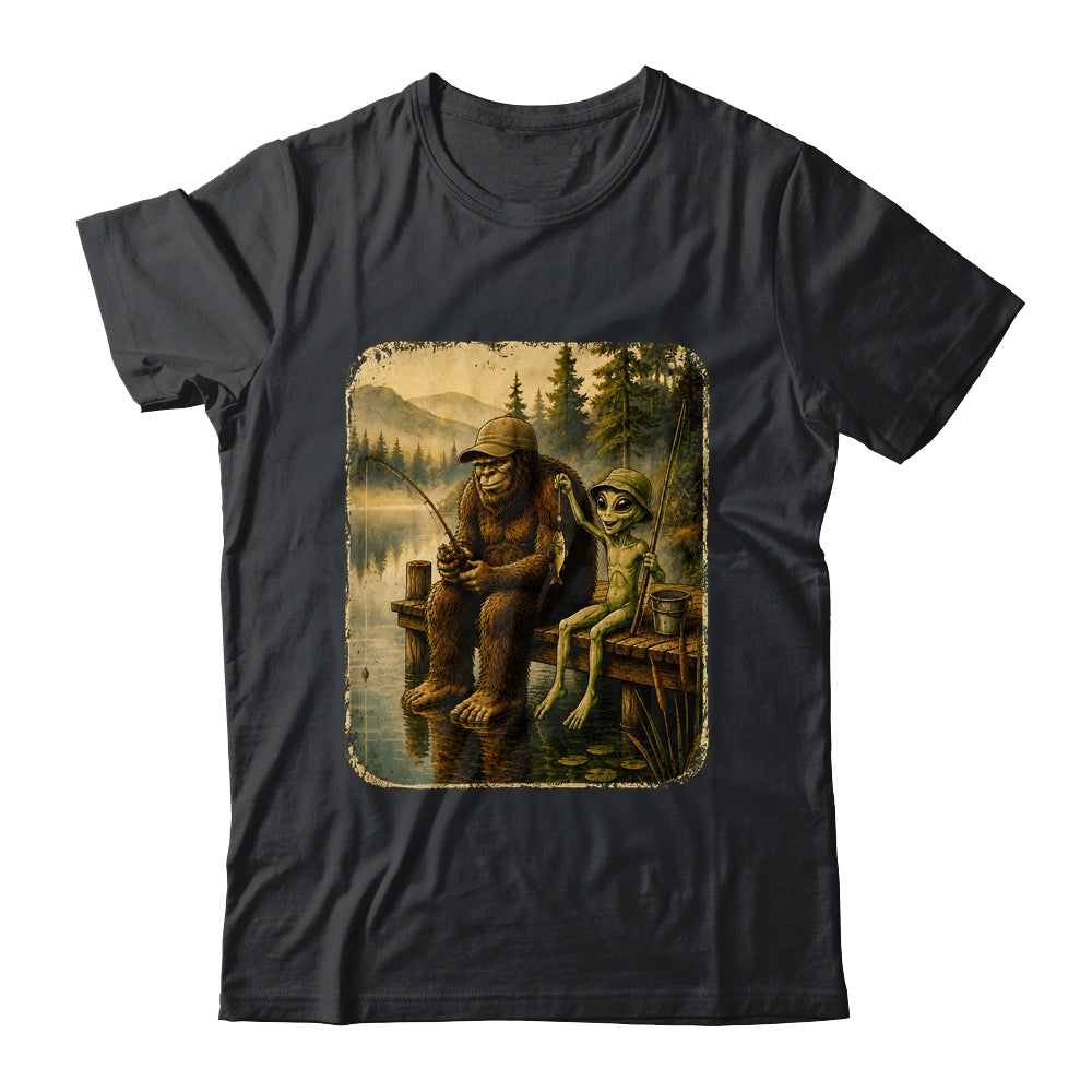 Bigfoot Alien Fishing Funny Men UFO Sasquatch Lovers Camping Shirt & Hoodie | siriusteestore