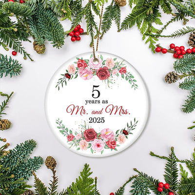 Christmas Ornaments Gifts For Couples Husband Wife Holiday 5th Wedding Anniversary 5 Years As Mr & Mrs 2025 Decoration Christmas Tree Ornament | siriusteestore