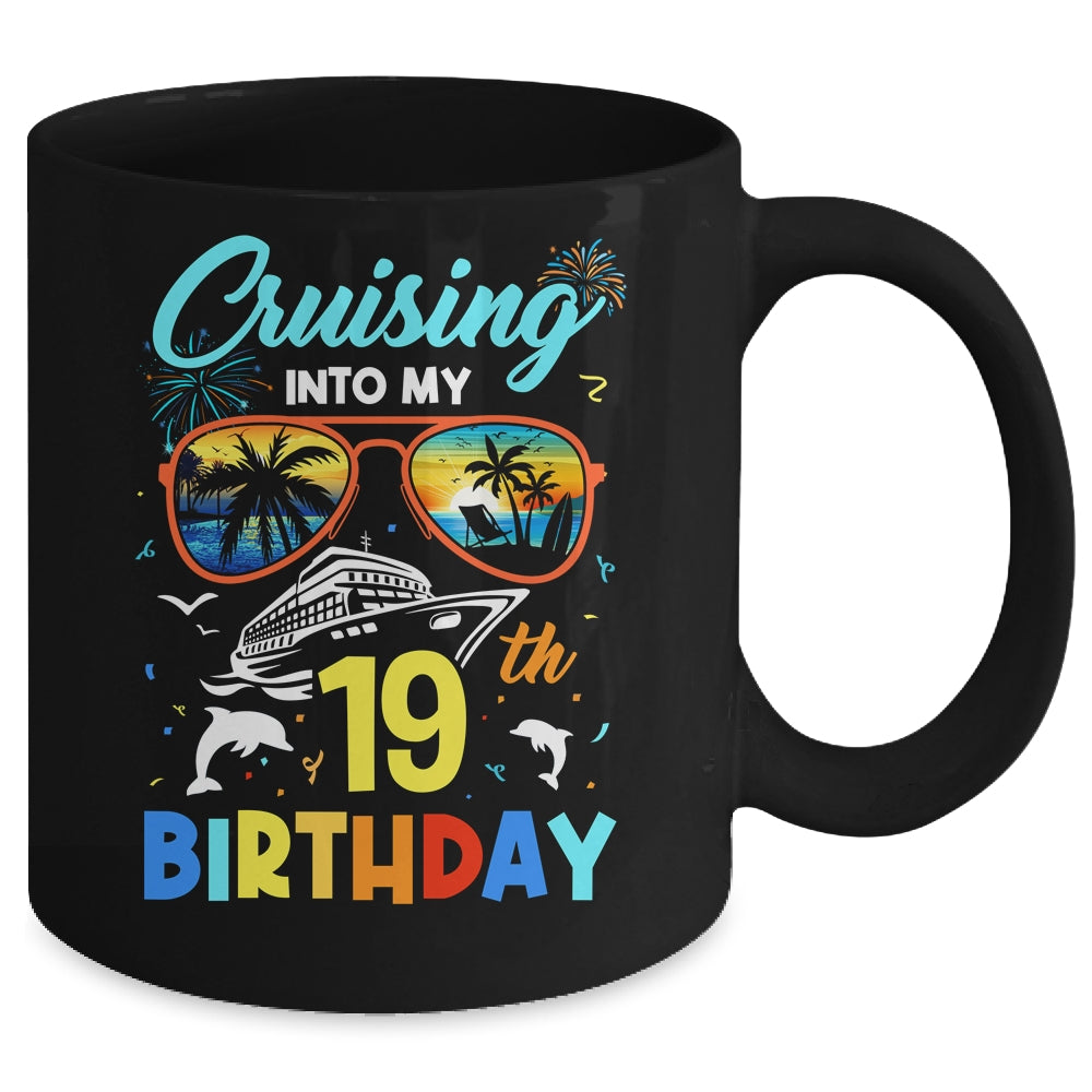 Cruising Into My 19th Birthday Party Cruise 19 Years Old Mug | siriusteestore
