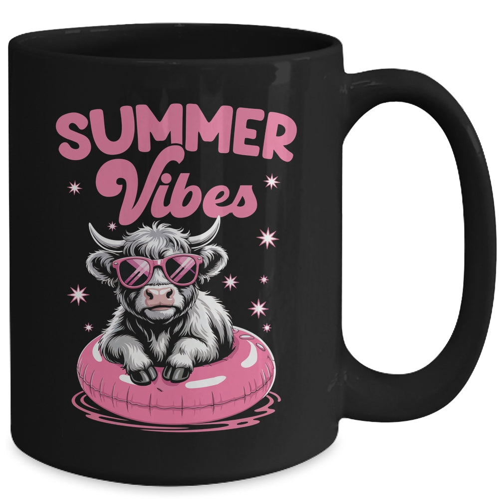Cute Hello Summer Vibes Highland Cow Funny Beach Vacation Mug | siriusteestore