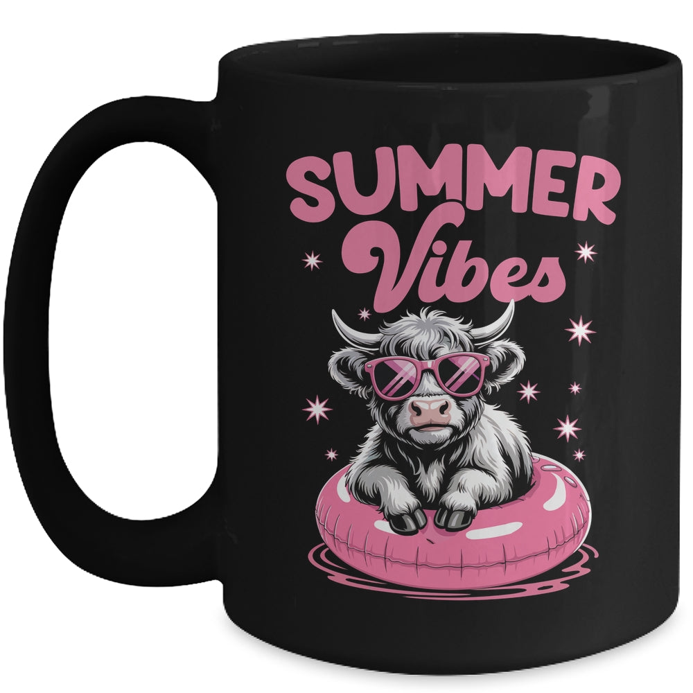 Cute Hello Summer Vibes Highland Cow Funny Beach Vacation Mug | siriusteestore