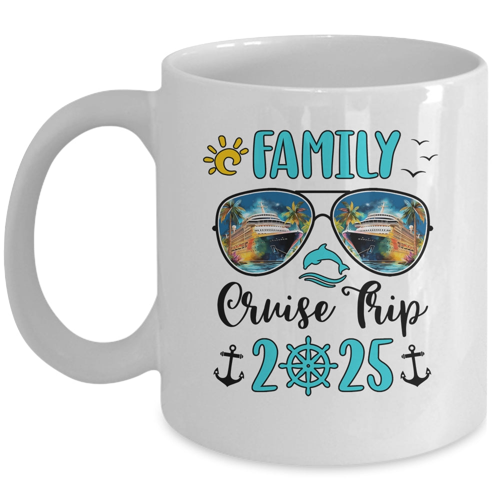 Family Cruise Trip 2025 Vacation Travel Family Cruising Mug | siriusteestore