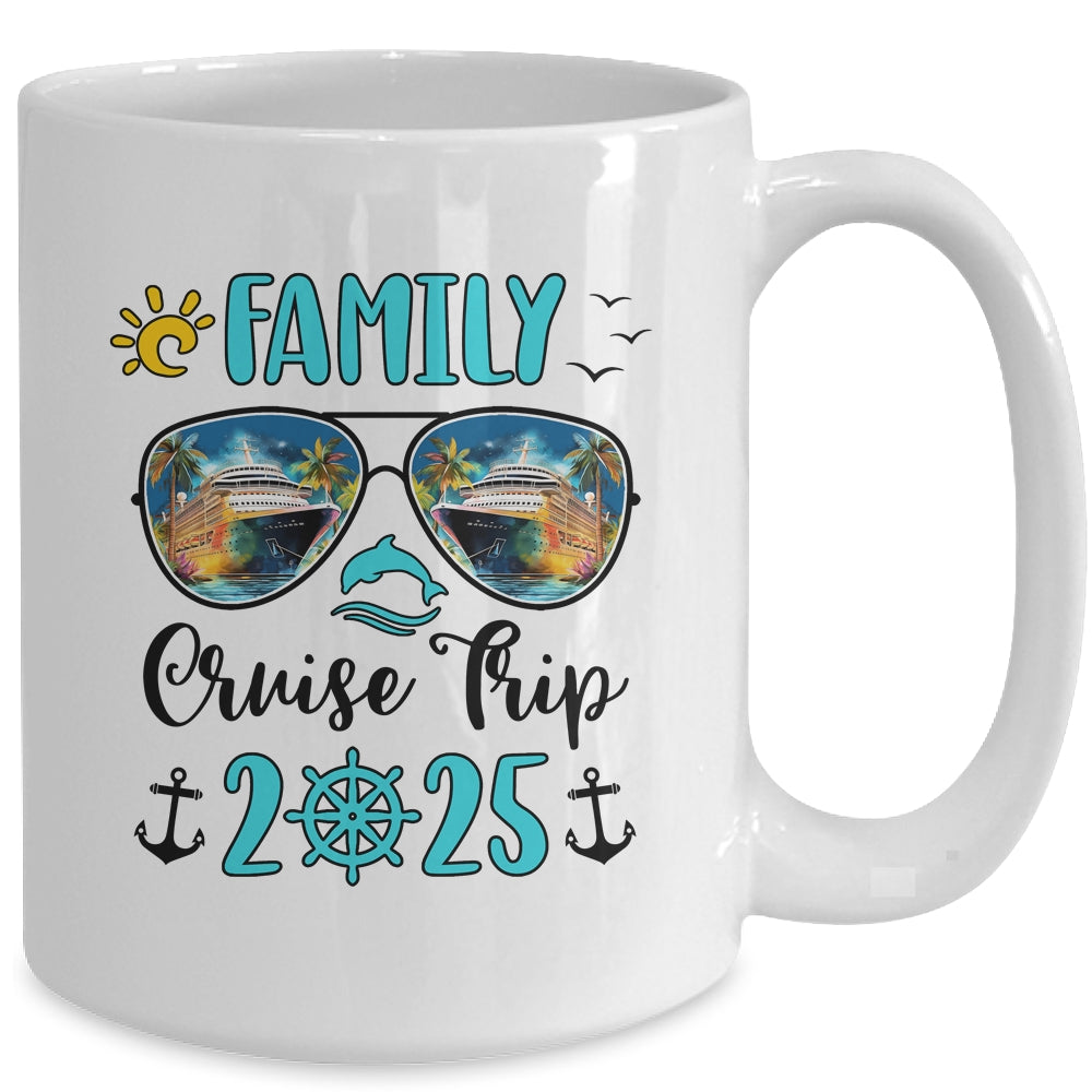 Family Cruise Trip 2025 Vacation Travel Family Cruising Mug | siriusteestore