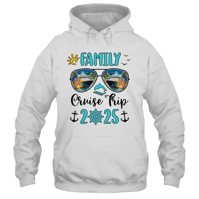 Family Cruise Trip 2025 Vacation Travel Family Cruising Shirt & Tank Top | siriusteestore