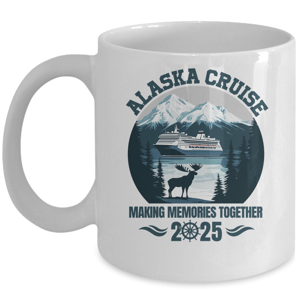 Family Friends Group Alaskan Alaska Cruise 2025 Matching Mug | siriusteestore