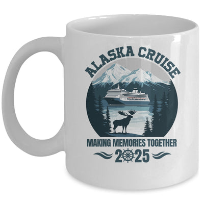 Family Friends Group Alaskan Alaska Cruise 2025 Matching Mug | siriusteestore