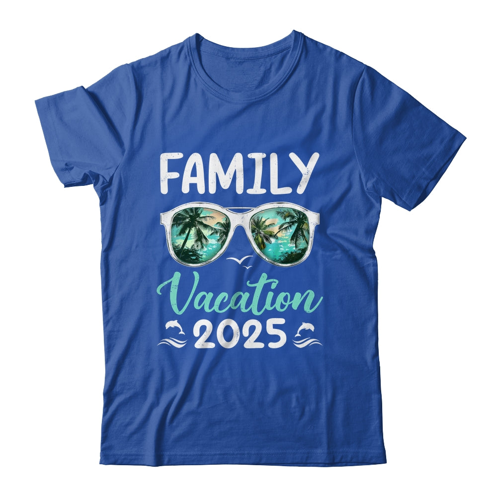 Family Vacation 2025 Family Group Matching Summer Beach Trip Shirt & Tank Top | siriusteestore