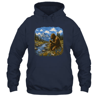 Funny Bigfoot Blowing Dandelion Sasquatch Wishes Vintage Art Shirt & Hoodie | siriusteestore