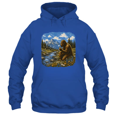 Funny Bigfoot Blowing Dandelion Sasquatch Wishes Vintage Art Shirt & Hoodie | siriusteestore