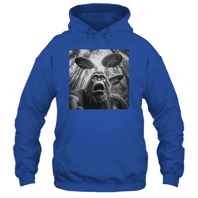 Funny Bigfoot Sasquatch Alien UFO Men Women Graphic Selfie Shirt & Tank Top | siriusteestore