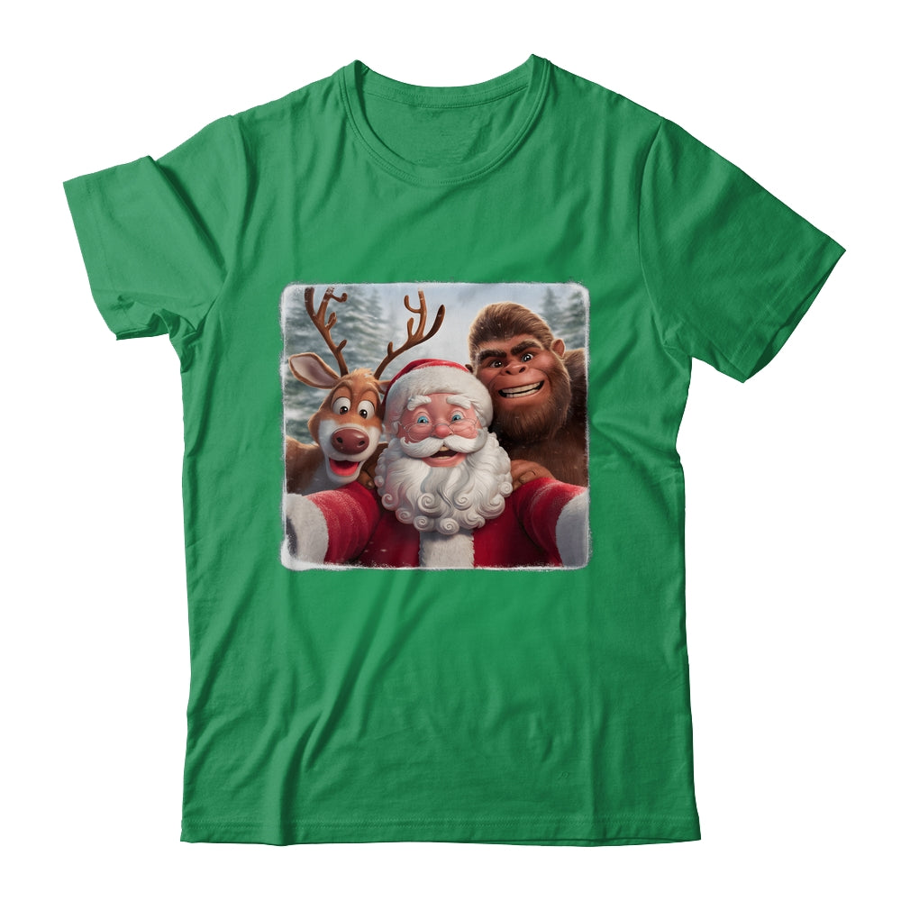 Funny Cute Reindeer Bigfoot Santa Selfie Christmas Xmas Shirt & Sweatshirt | siriusteestore