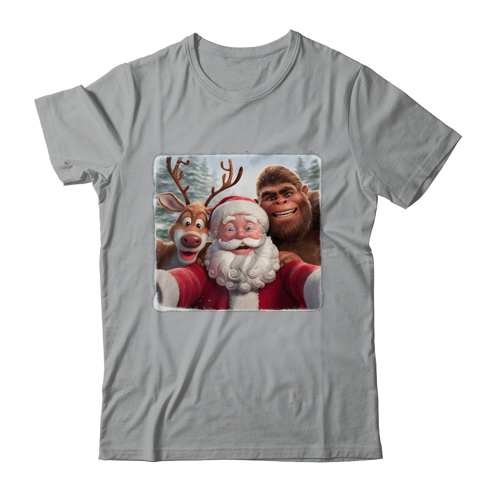 Funny Cute Reindeer Bigfoot Santa Selfie Christmas Xmas Shirt & Sweatshirt | siriusteestore