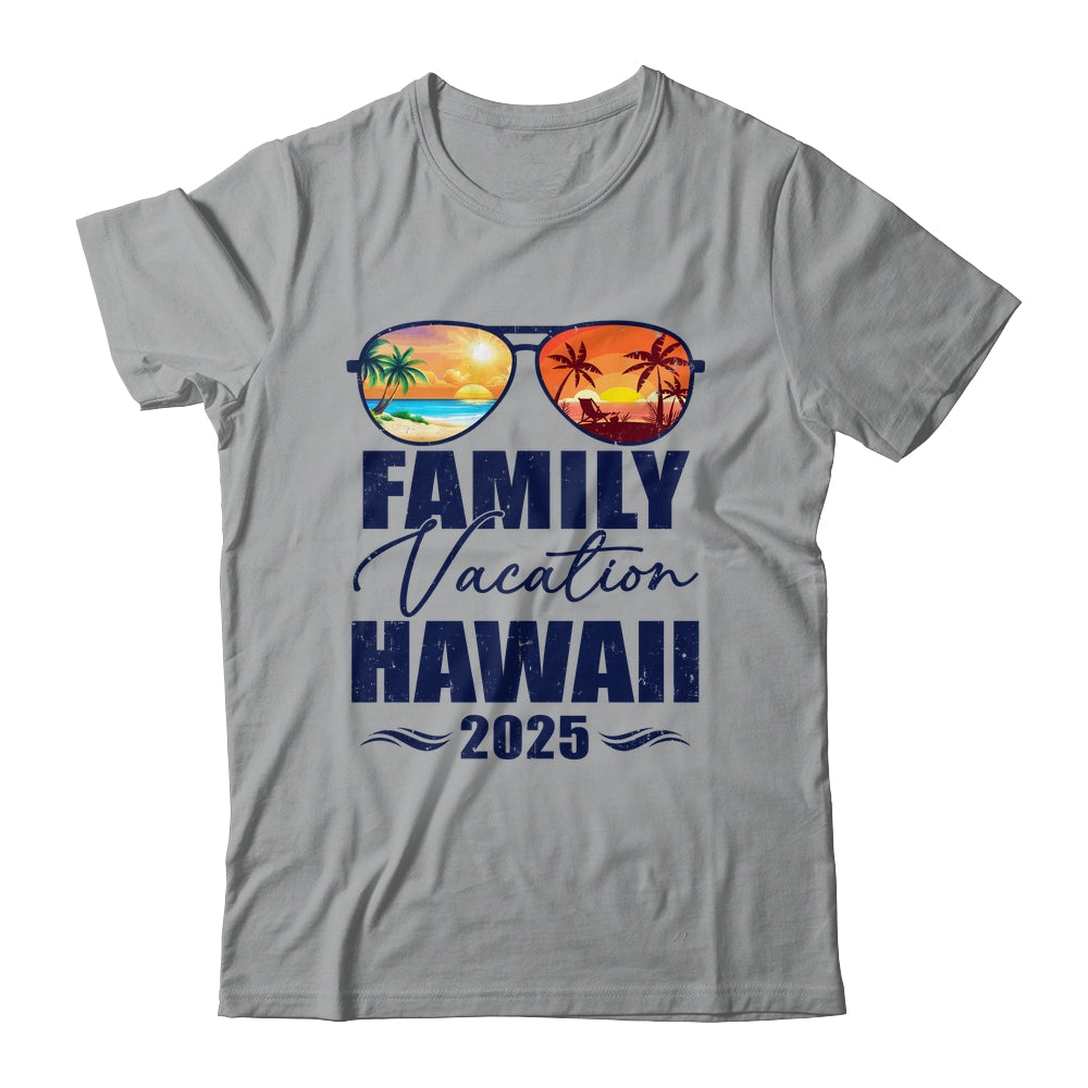 Hawaii Matching Family Vacation 2025 Making Memories Shirt & Tank Top | siriusteestore