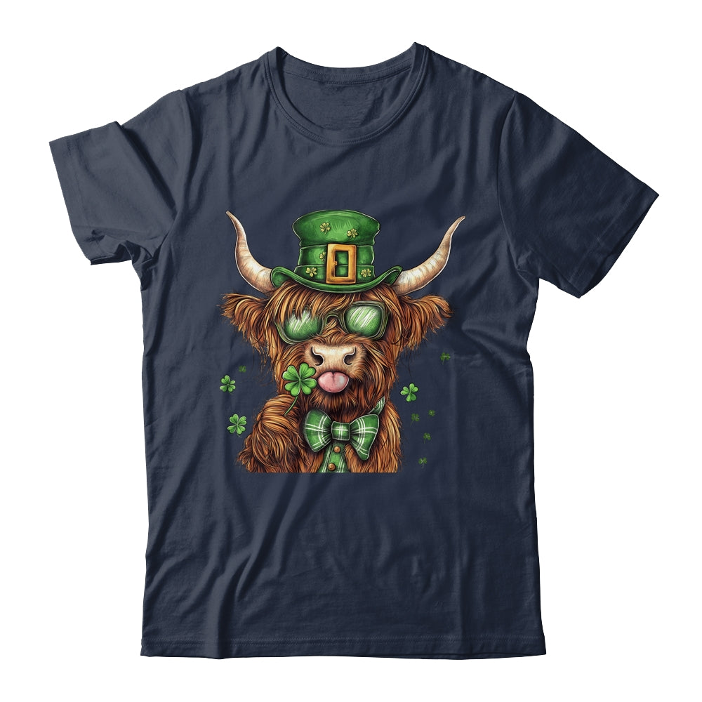 Highland Cow St. Patrick's Day Retro Coquette St Patty's Day Shirt & Sweatshirt | siriusteestore