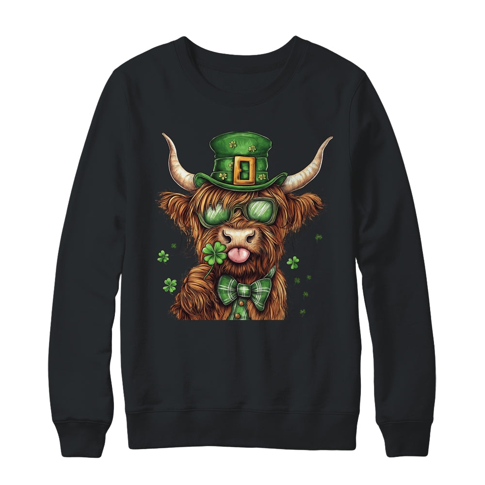 Highland Cow St. Patrick's Day Retro Coquette St Patty's Day Shirt & Sweatshirt | siriusteestore