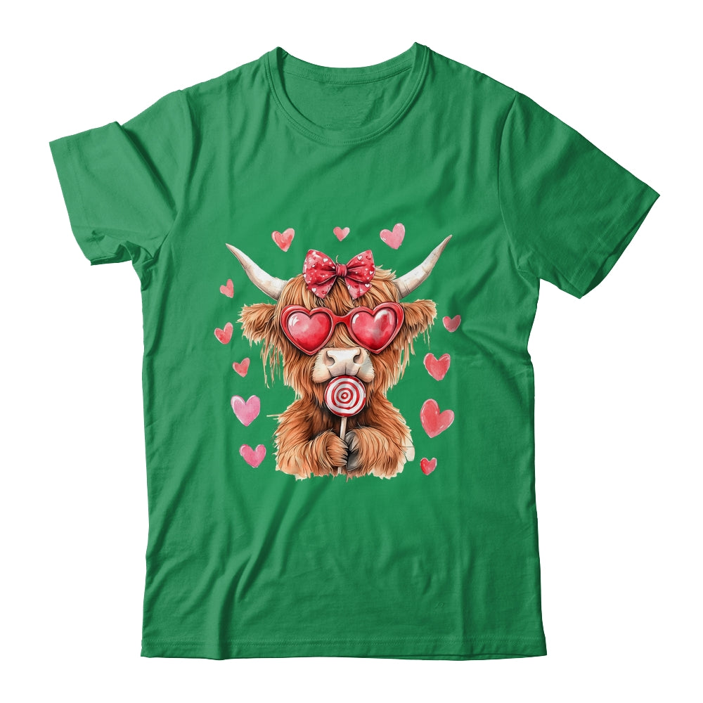 Highland Cow Valentine Coquette Valentine's Day Retro Heart Shirt & Sweatshirt | siriusteestore