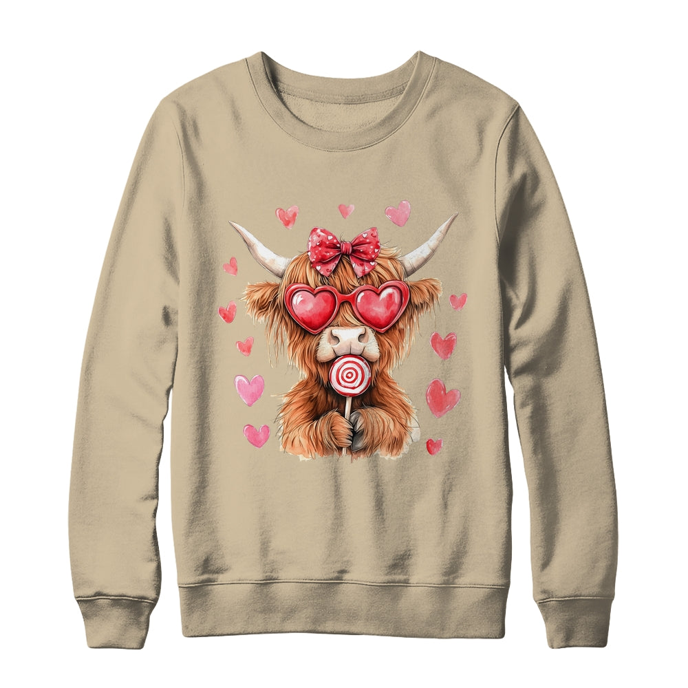 Highland Cow Valentine Coquette Valentine's Day Retro Heart Shirt & Sweatshirt | siriusteestore
