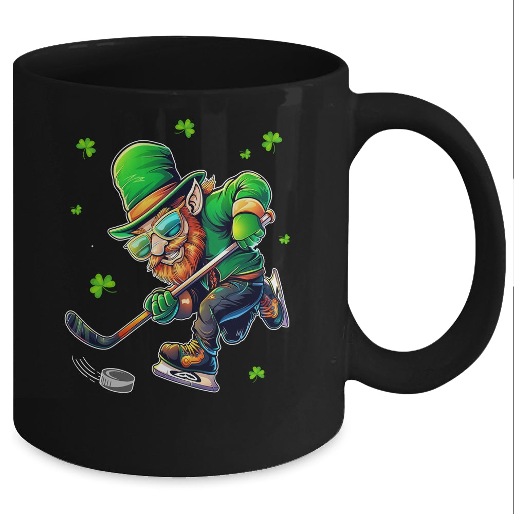 Leprechaun Playing Hockey St Patricks Day Sport Mens Boys Mug | siriusteestore