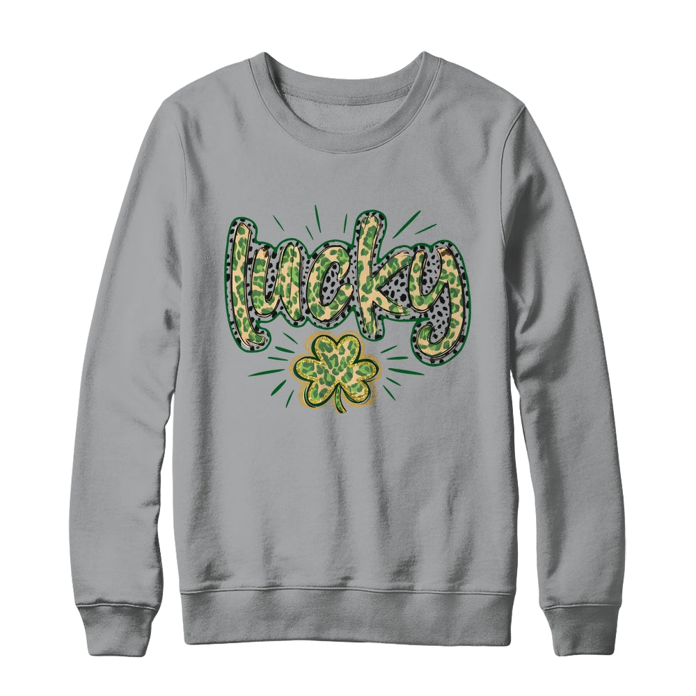 Lucky Shamrock Coquette St Patricks Day Retro Irish Day Shirt & Sweatshirt | siriusteestore