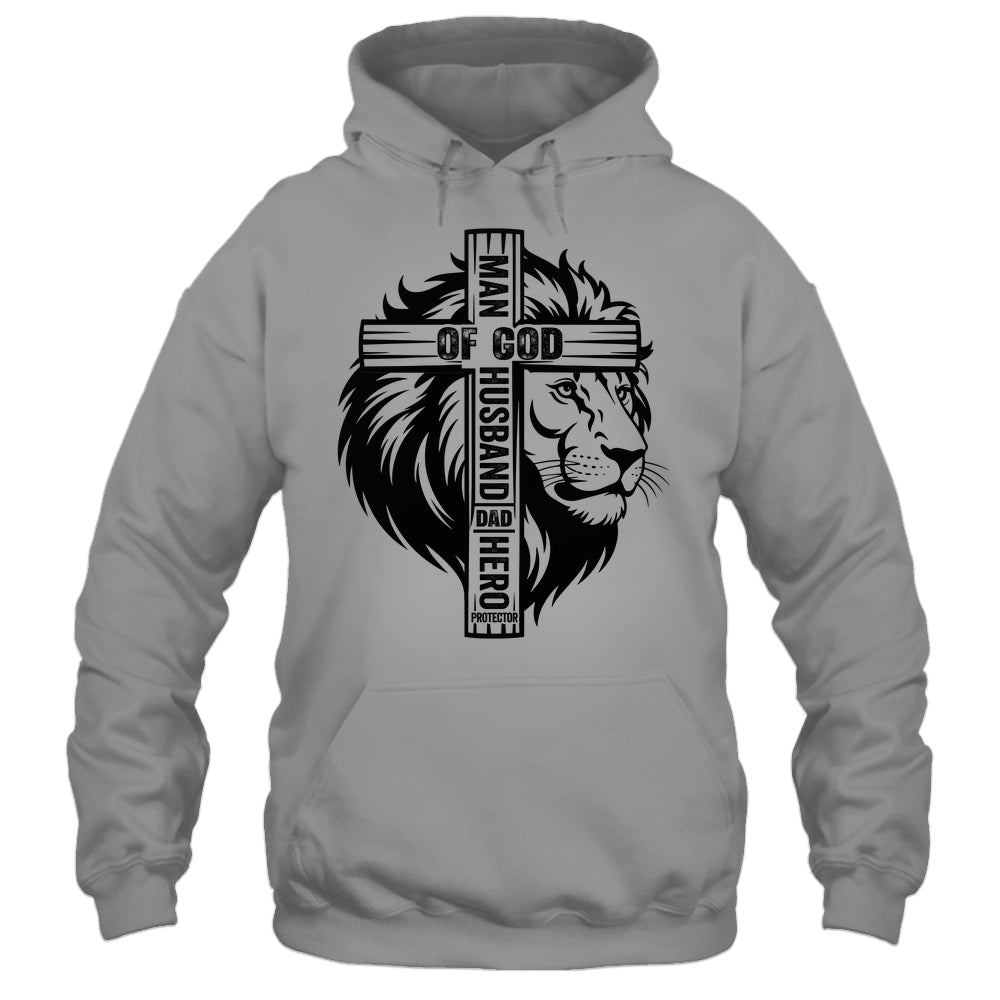Man Of God Christian Dad For Husband Lion Men Father's Day Shirt & Hoodie | siriusteestore