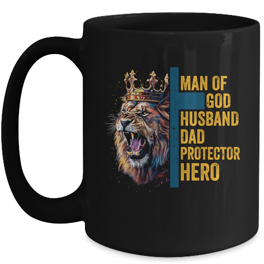 Man Of God Husband Dad Lion Religious Christian Father's Day Mug | siriusteestore