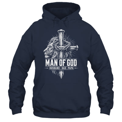 Man Of God Husband Dad Papa Lion Christian Father'S Day Men Shirt & Hoodie | siriusteestore