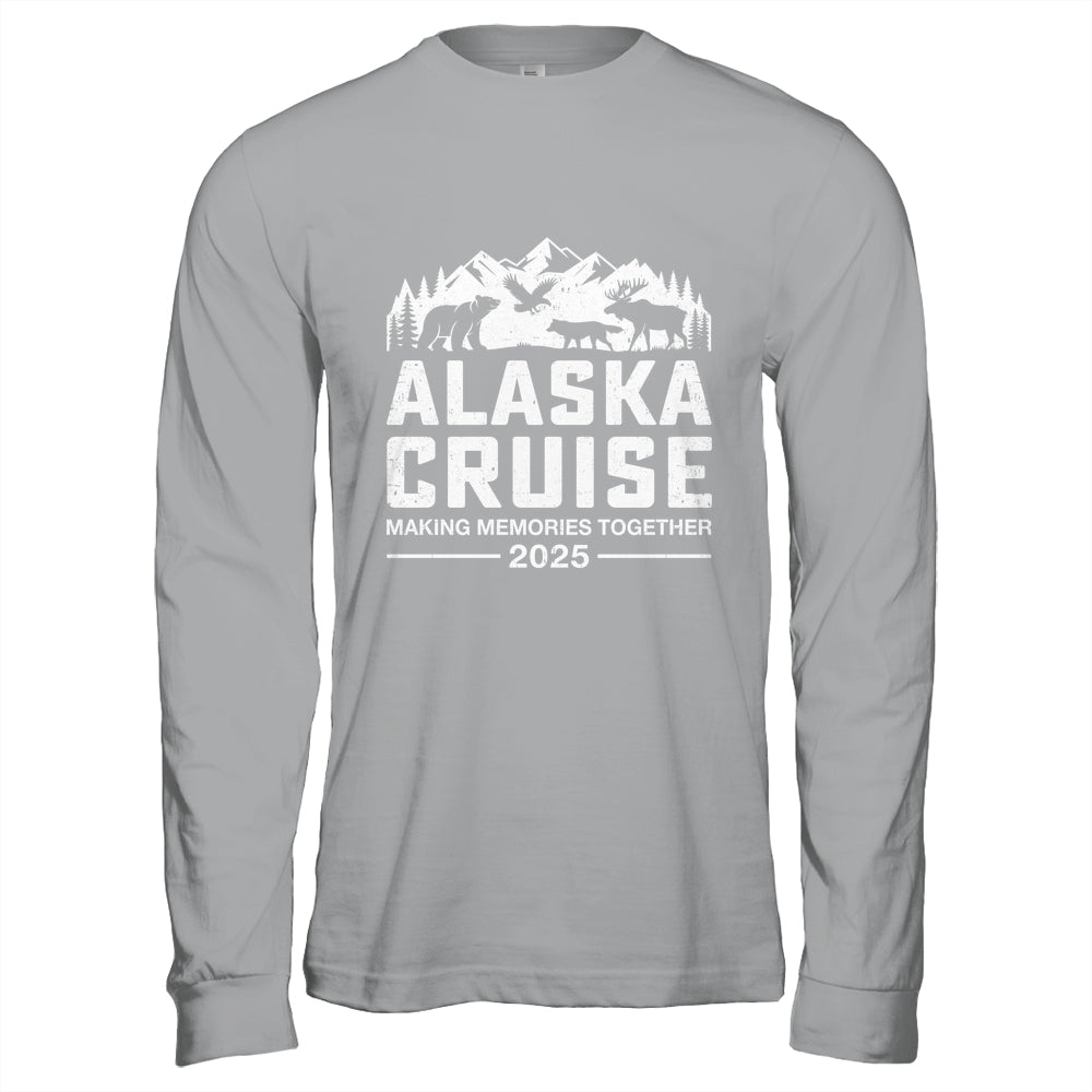 Matching Alaskan Family And Friends Group Alaska Cruise 2025 Shirt & Hoodie | siriusteestore