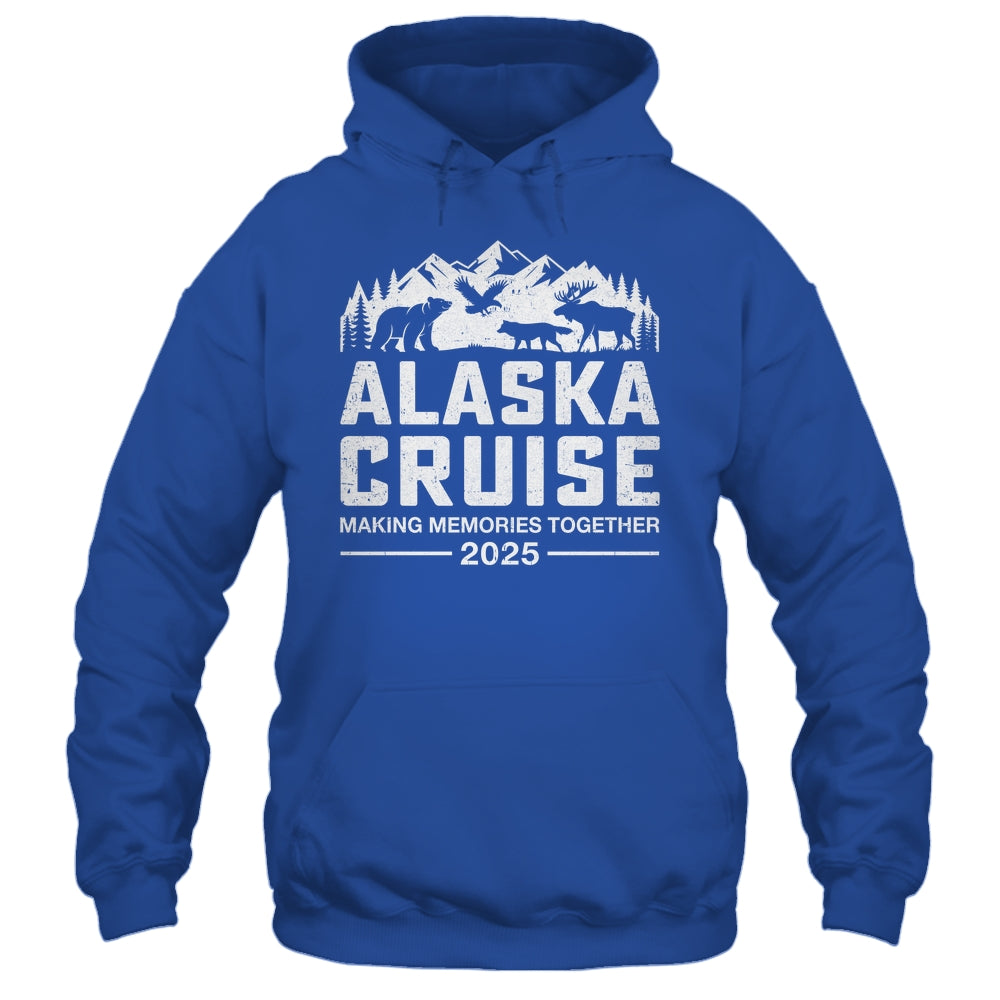 Matching Alaskan Family And Friends Group Alaska Cruise 2025 Shirt & Hoodie | siriusteestore