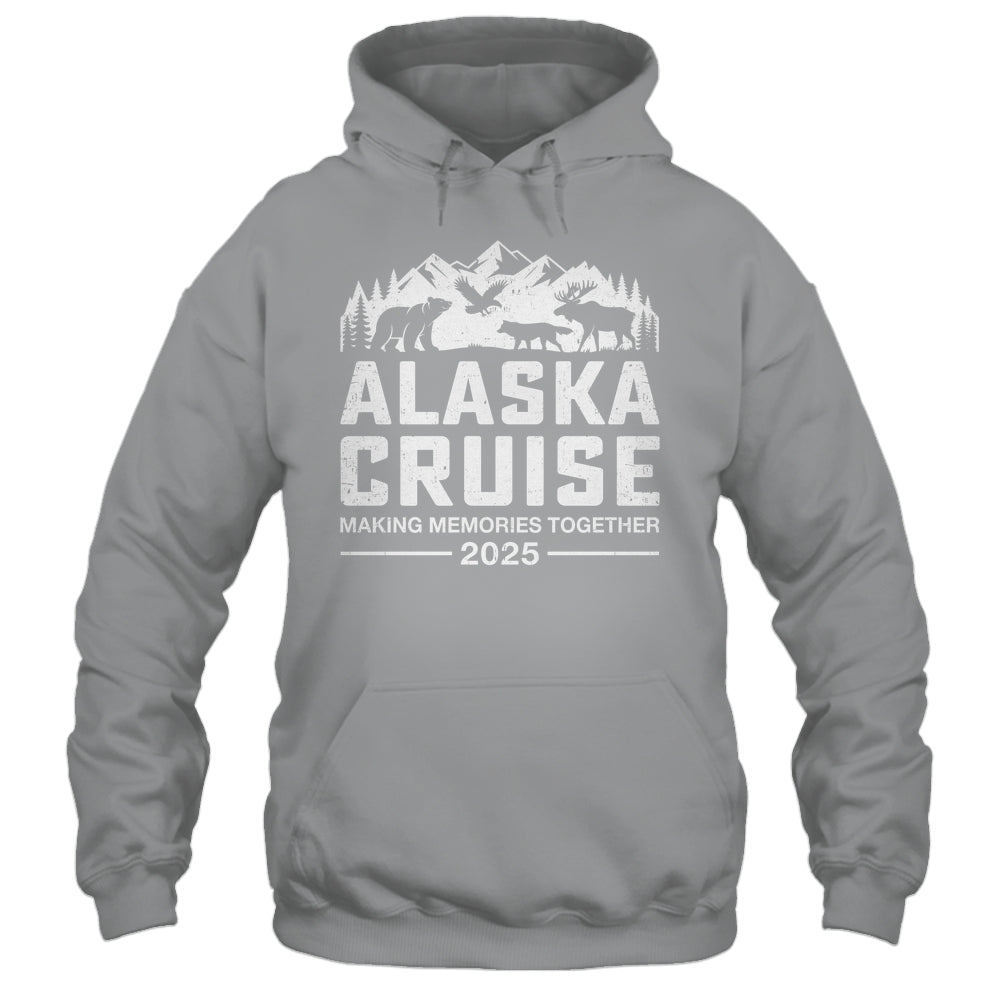 Matching Alaskan Family And Friends Group Alaska Cruise 2025 Shirt & Hoodie | siriusteestore