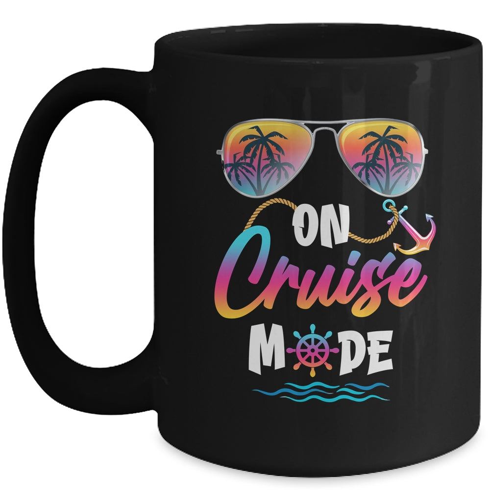 On Cruise Mode Family Vacation Cruising Together Squad Mug | siriusteestore