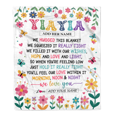 Personalized Gifts For Yiayia From Granddaughter Blanket We Hugged This Blanket Floral Presents Birthday Gift For Yiayia Gifts Customized Fleece Throw Blanket | siriusteestore