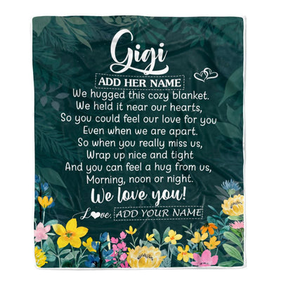 Personalized Gigi Blanket From Granddaughter Grandchildren Floral Green We Love You Gigi Birthday Gifts Mothers Day Christmas Customized Fleece Blanket | siriusteestore