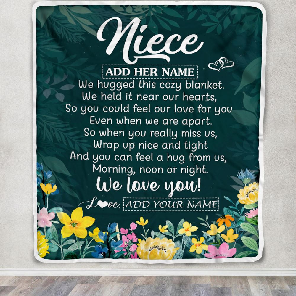 Personalized Niece Blanket From Aunt Auntie Uncle Floral Green We Love You Niece Birthday Gifts Graduation Christmas Customized Bed Fleece Throw Blanket | siriusteestore