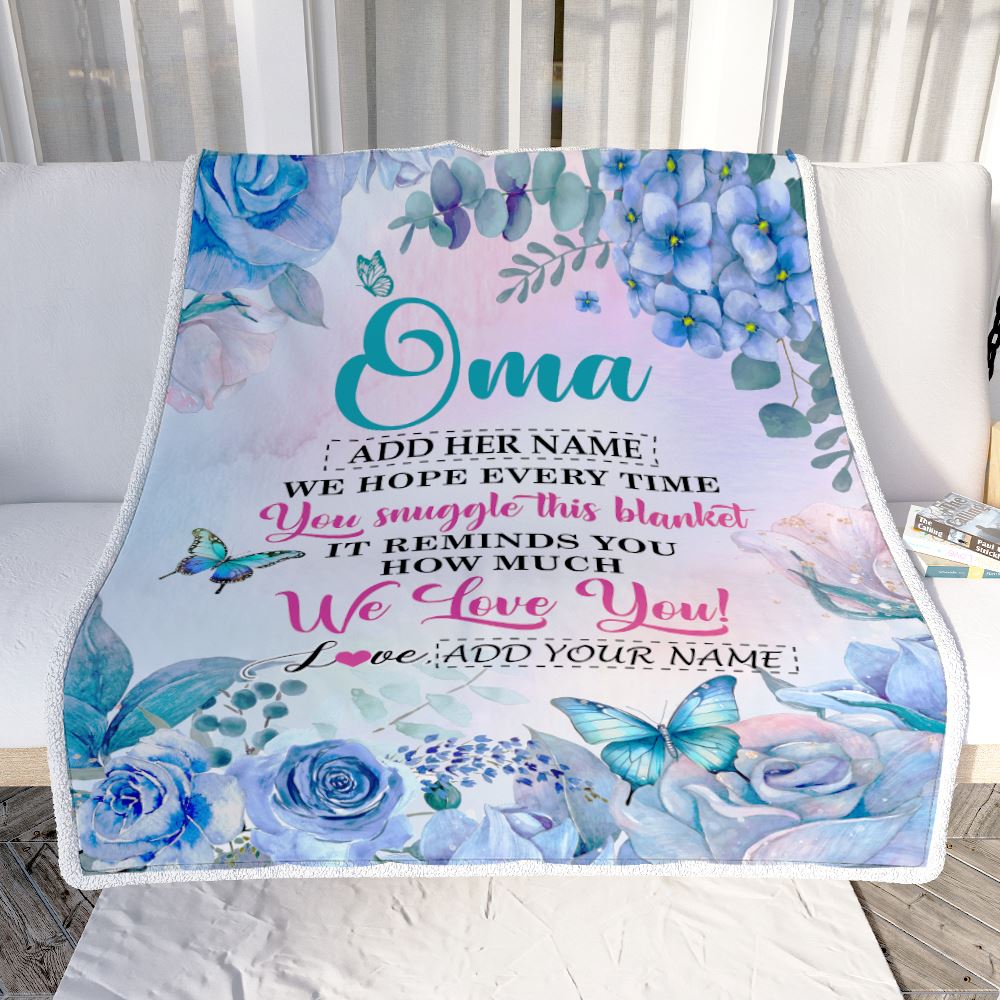 Personalized Oma Blanket From Grandkids Granddaughter Grandson Floral Print We Love You Oma Birthday Gifts Mothers Day Christmas Customized Fleece Blanket | siriusteestore