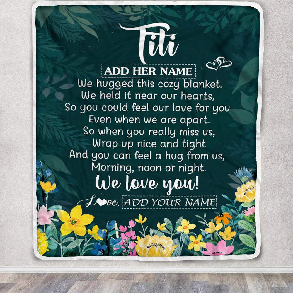 Personalized Titi Blanket From Niece Nephew Floral Green We Love You Titi Birthday Gifts Mothers Day Thanksgiving Christmas Customized Fleece Blanket | siriusteestore