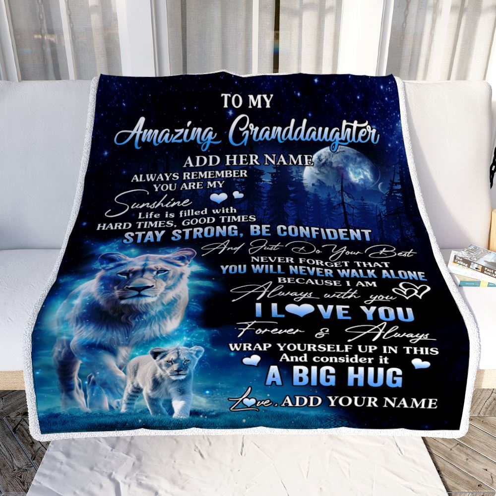 Personalized To My Amazing Granddaughter Lion Blanket From Grandma Gigi My Sunshine Granddaughter Birthday Gifts Graduation Christmas Fleece Throw Blanket | siriusteestore