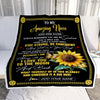 Personalized To My Amazing Niece Blanket From Aunt Uncle Auntie Sunflower It A Big Hug Niece Birthday Gifts Graduation Christmas Customized Fleece Blanket | siriusteestore