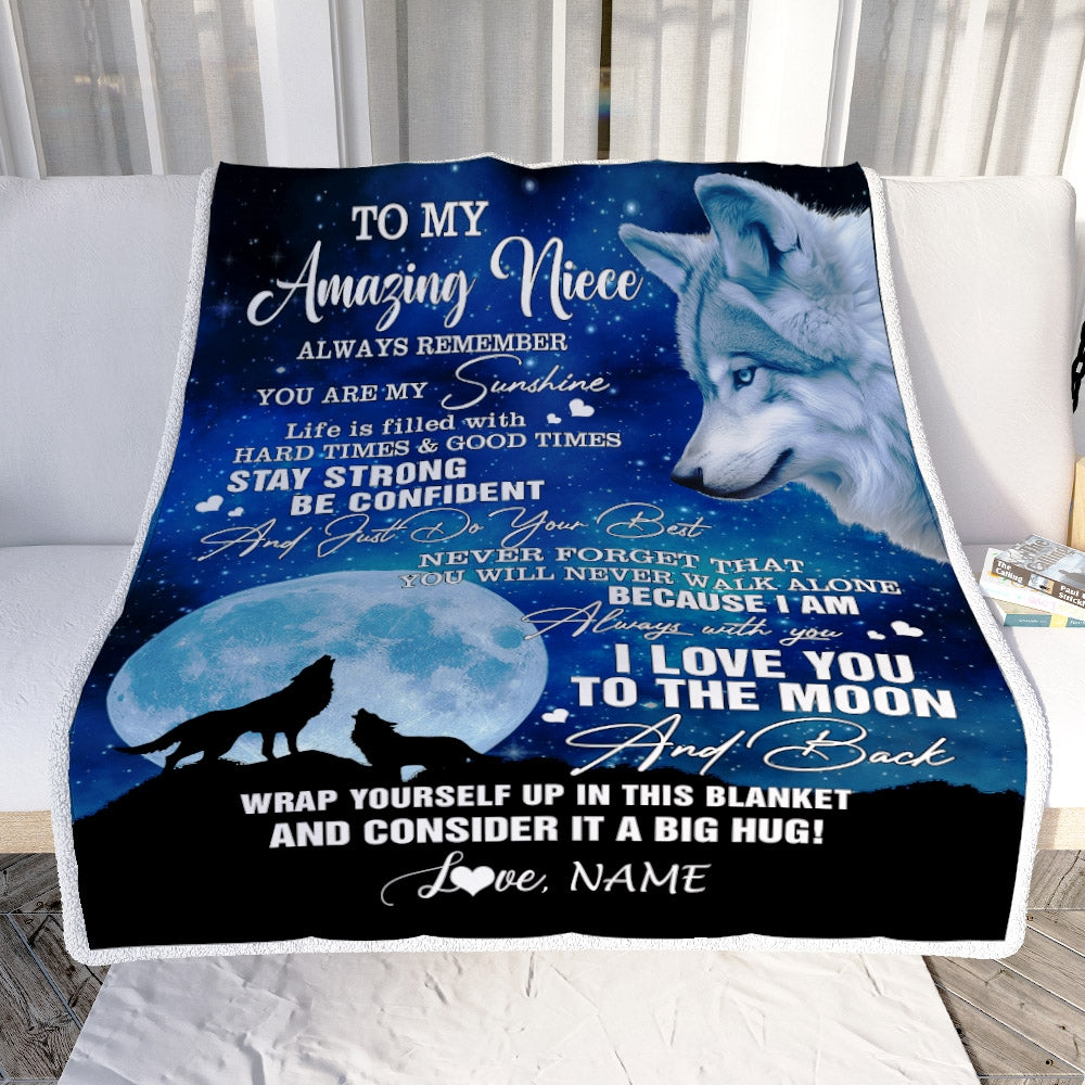 Personalized To My Amazing Niece Blanket From Aunt Uncle Wolf It A Big Hug Niece Birthday Back To School Christmas Customized Fleece Throw Blanket | siriusteestore