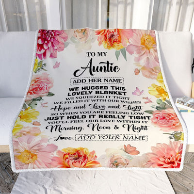 Personalized To My Auntie Blanket From Niece Floral We Hugged This Lovely Auntie Birthday Gifts Mothers Day Christmas Customized Fleece Throw Blanket | siriusteestore
