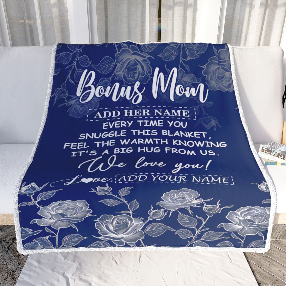 Personalized To My Bonus Mom Gifts Blanket From Stepdaughter Blue Flower Love You Birthday Gifts For Stepmom Mothers Day Christmas Stepmom Fleece Throw Blanket | siriusteestore