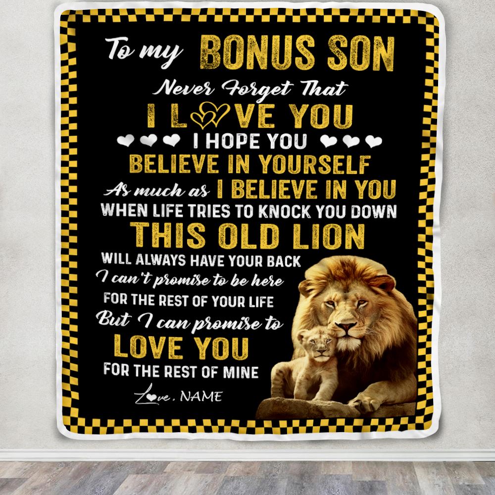 Personalized To My Bonus Son Blanket From Stepfather This Old Lion Love You Stepson Birthday Graduation Christmas Customized Fleece Throw Blanket | siriusteestore