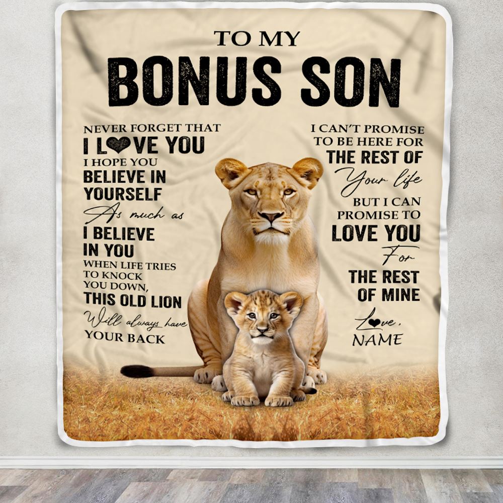 Personalized To My Bonus Son Blanket From Stepmom Lion Never Forget That I Love You Stepson Birthday Gifts Graduation Christmas Customized Fleece Throw Blanket | siriusteestore