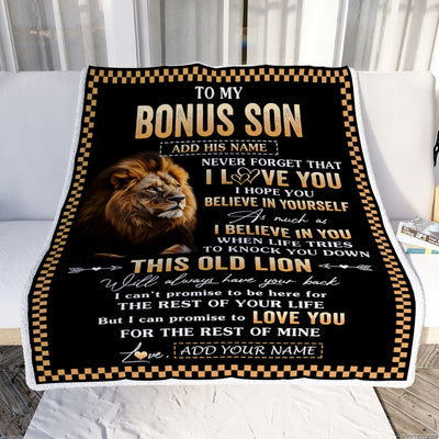 Personalized To My Bonus Son Gifts From Stepdad Stepmom Blanket Old Lion Love You Stepson Birthday Gifts Graduation Christmas Customized Fleece Throw Blanket | siriusteestore