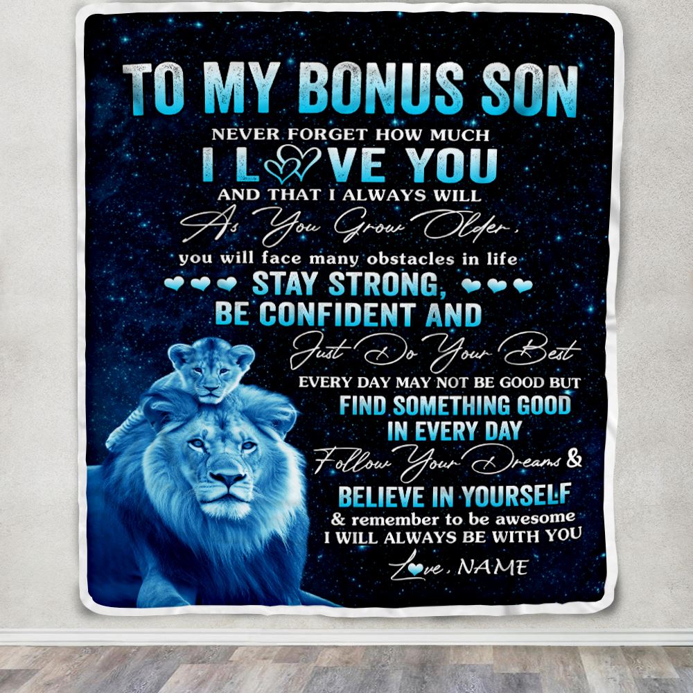 Personalized To My Bonus Son I Love You Forever Blanket From Stepdad Lion Stepson Birthday Gifts Graduation Christmas Fleece Throw Blanket | siriusteestore