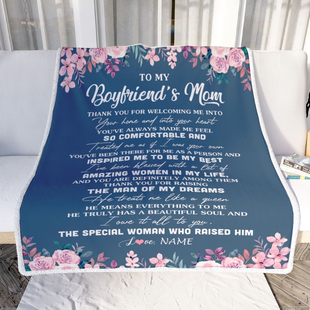 Personalized To My Boyfriend's Mom Blanket Thank You For Welcoming Me Boyfriends Mom Mother's Day Birthday Gifts Christmas Customized Fleece Throw Blanket | siriusteestore