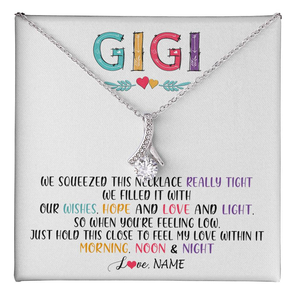 https://siriustee.com/cdn/shop/files/Personalized_To_My_Gigi_Necklace_From_Grandkids_Granddaughter_We_Squeezed_This_Necklace_Gigi_Birthday_Mothers_Day_Christmas_Customized_Gift_Box_Message_Card_Alluring_Beauty_Necklace_1_5fbb9a93-ed25-4125-8b6f-725ca420a3fb_2000x.jpg?v=1702394193